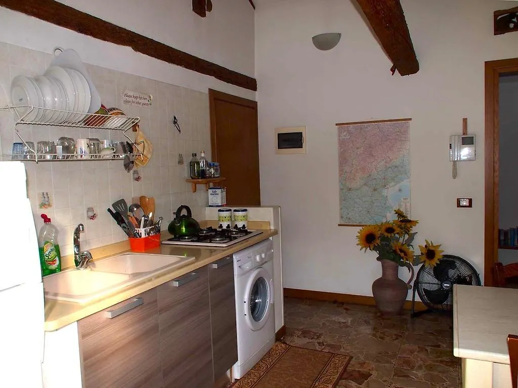 Bob And Jenny'S B&B Vicenza 0*,  Italien